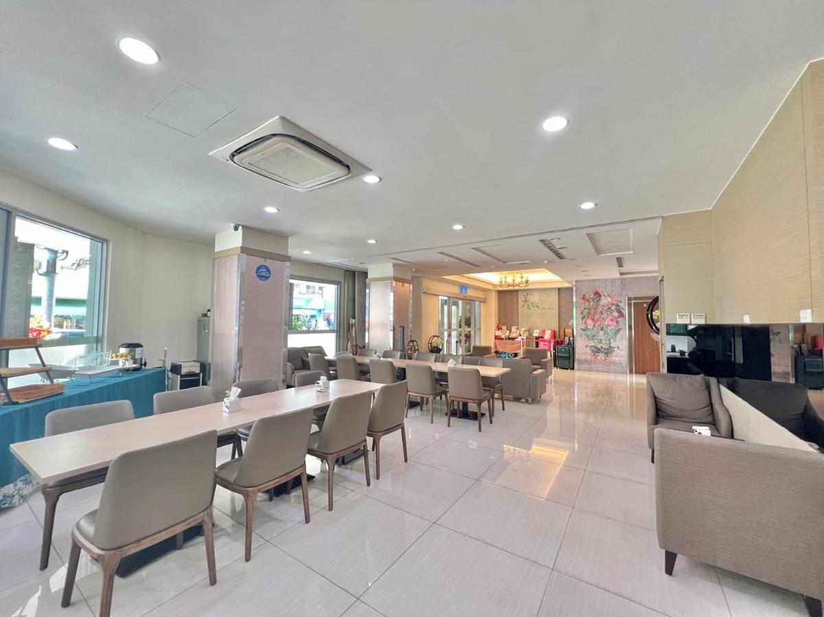 Mei Hotel Đài Trung Ngoại thất bức ảnh