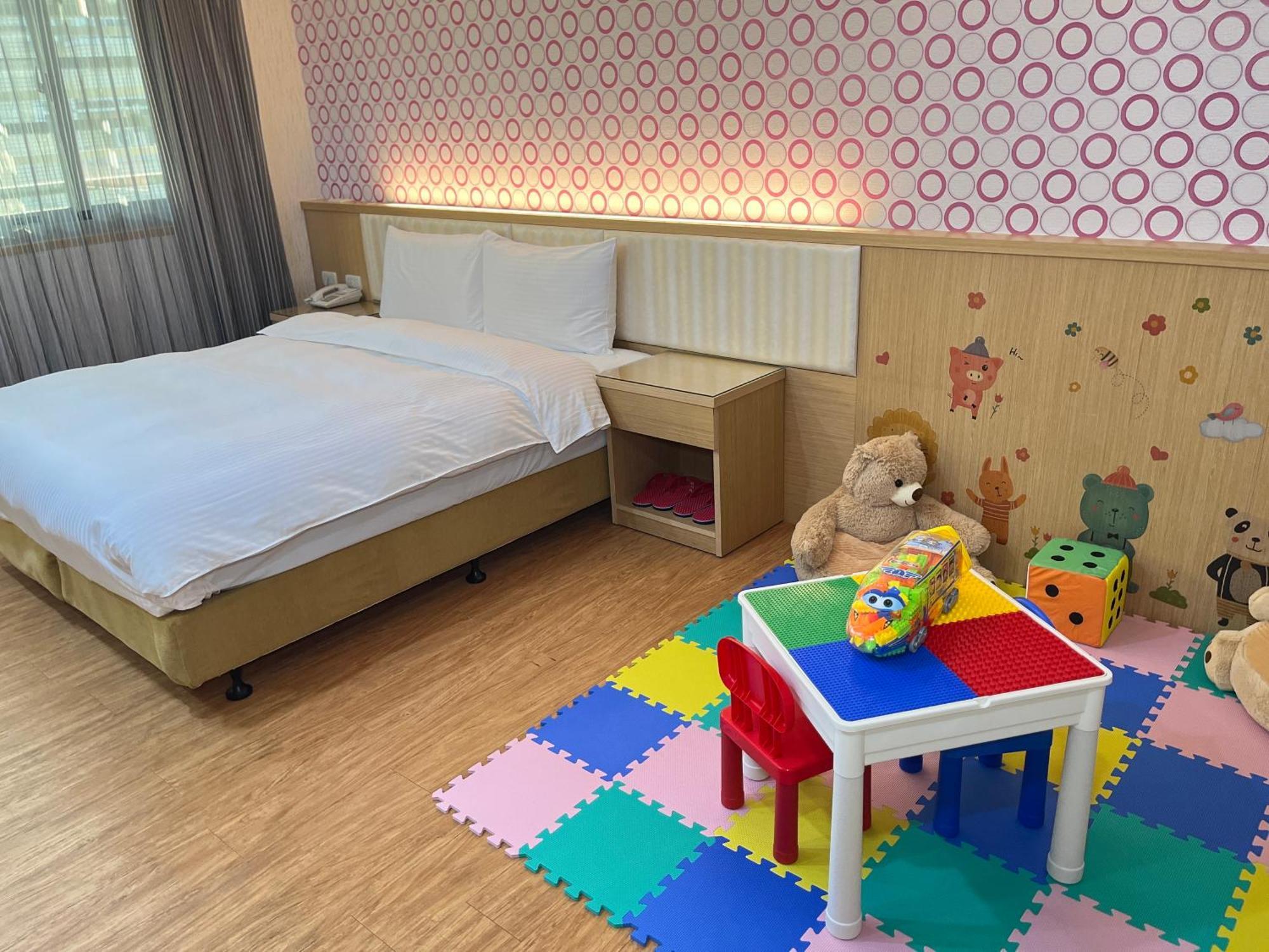 Mei Hotel Đài Trung Ngoại thất bức ảnh