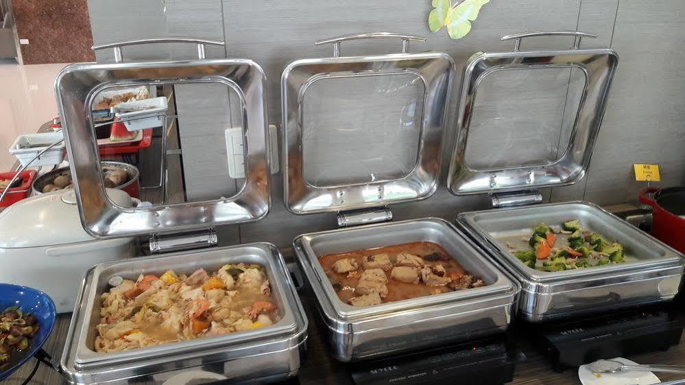 Mei Hotel Đài Trung Ngoại thất bức ảnh